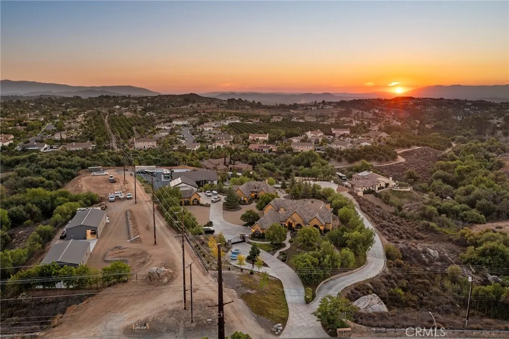 14787 Wood Road, Riverside, California 92508 home-pic-56