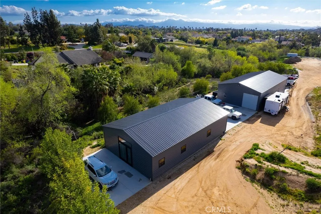 14787 Wood Road, Riverside, California 92508 home-pic-2