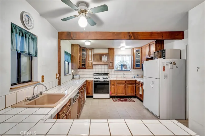 38738 Puerta Avenue, Palmdale, California 93550