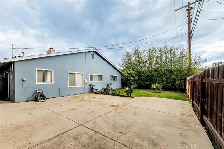 23511 Ladeene Avenue, Torrance, California 90505