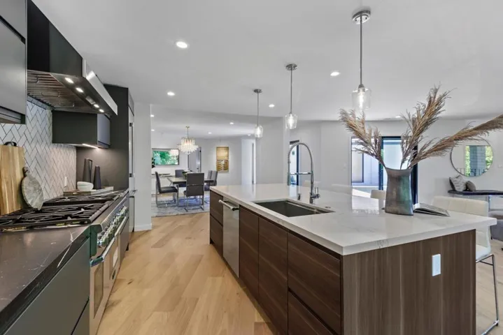 131 Craig Way, Los Gatos, California 95032