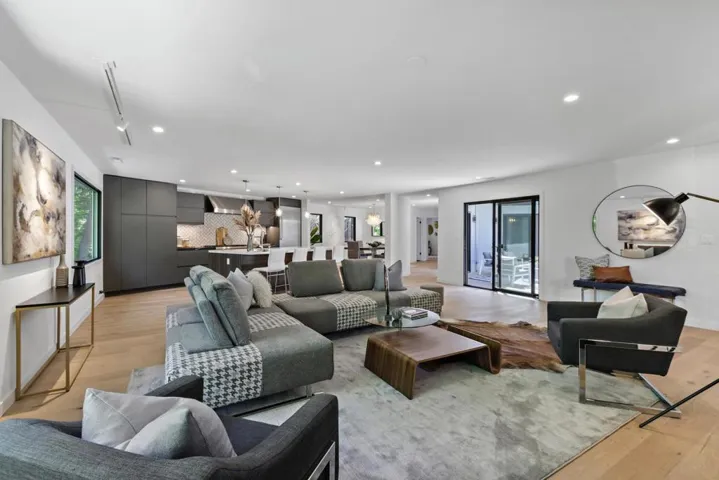 131 Craig Way, Los Gatos, California 95032