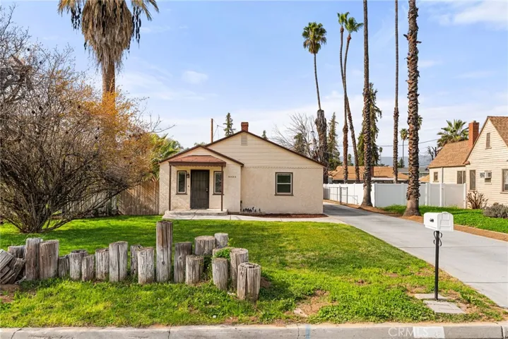 1123 E Cypress Avenue, Redlands, California 92374