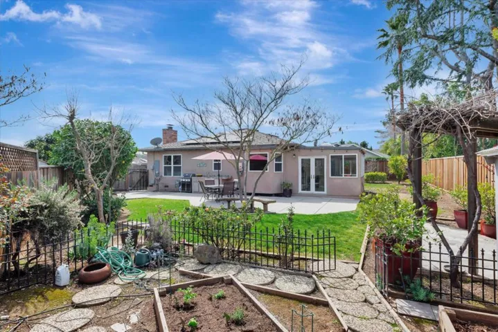 15440 Sierra Morena Court, Morgan Hill, California 95037