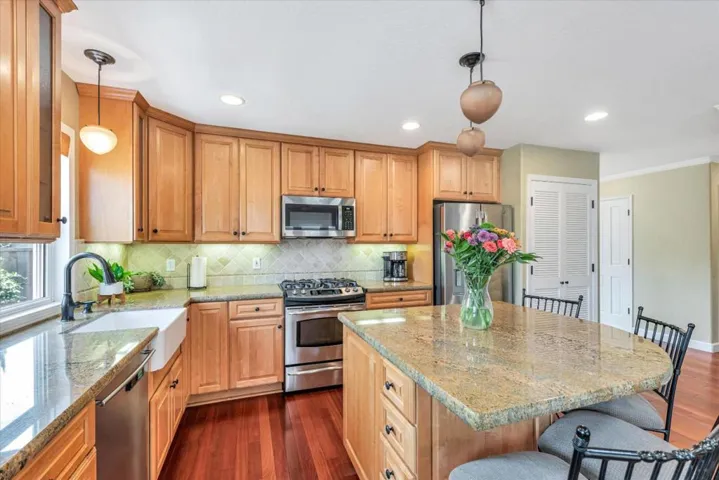 15440 Sierra Morena Court, Morgan Hill, California 95037