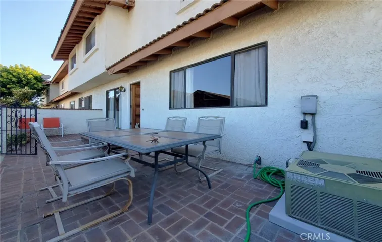 4241 Howard Avenue 12, Los Alamitos, California 90720