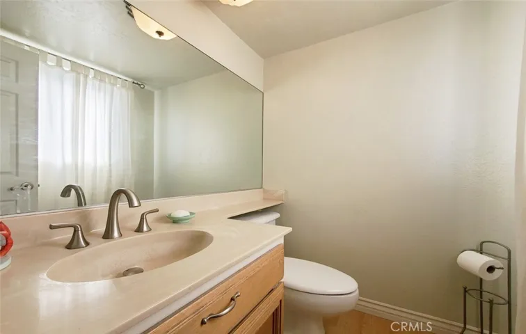 4241 Howard Avenue 12, Los Alamitos, California 90720