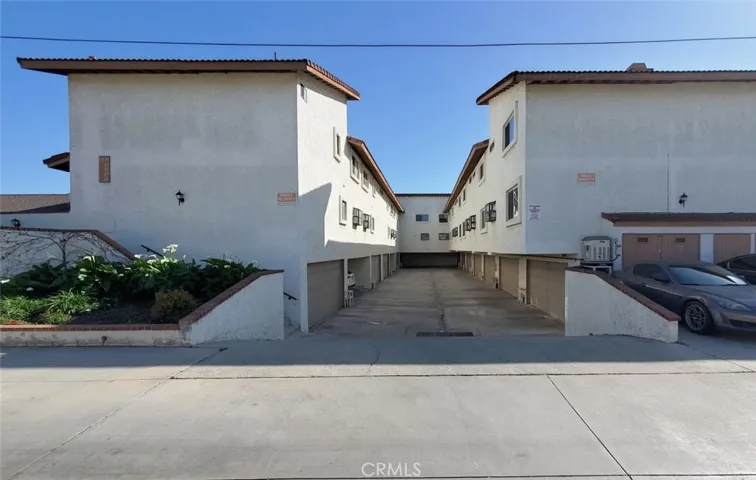 4241 Howard Avenue 12, Los Alamitos, California 90720