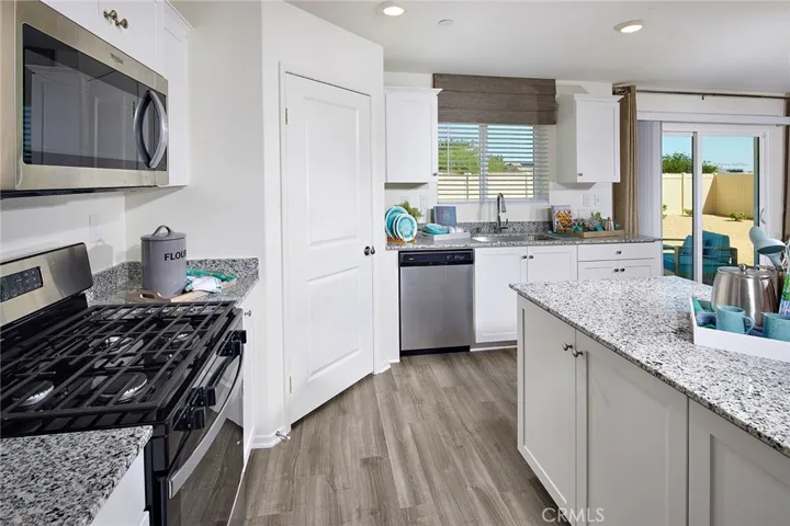 1173 Everlasting Drive, Perris, California 92571