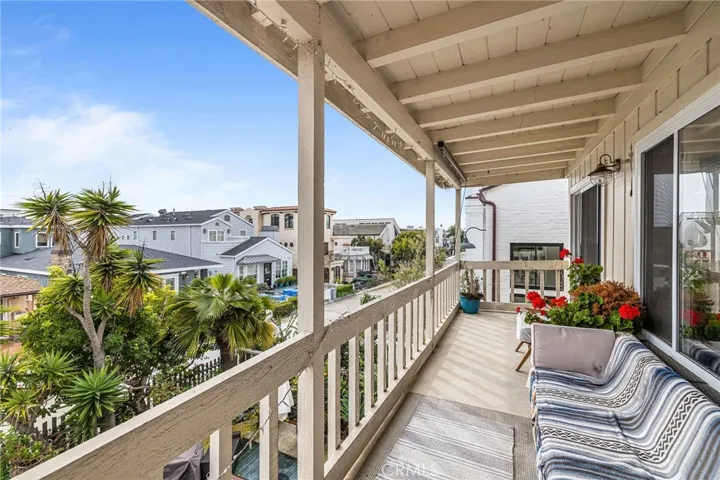 429 10th Street, Manhattan Beach, California 90266