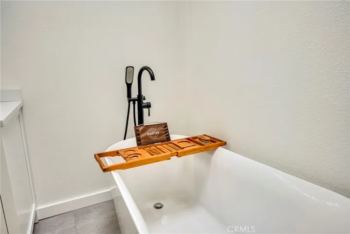 18654 North Shore, Hidden Valley Lake, California 95467