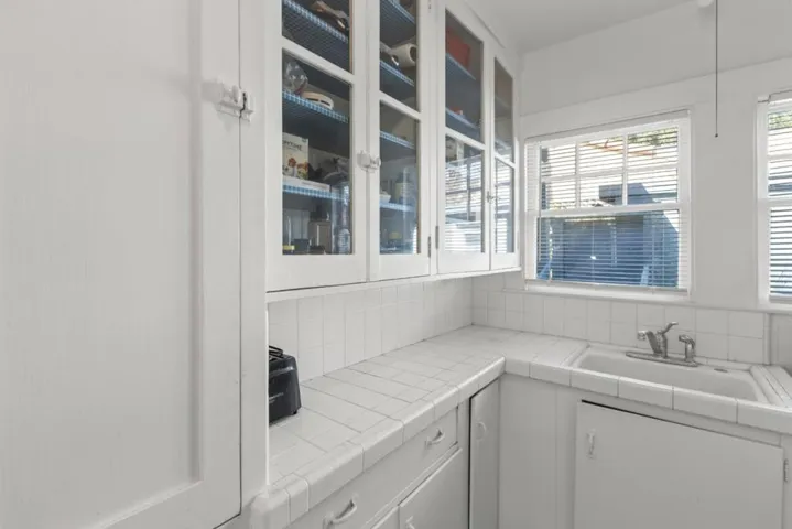 508 Military Way, Palo Alto, California 94306