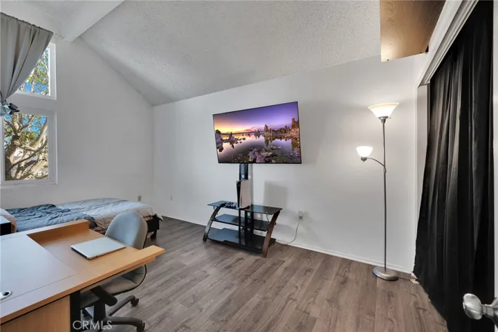 21901 Dupont Street 13, Chatsworth, California 91311
