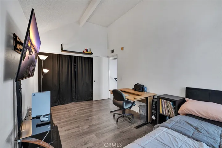 21901 Dupont Street 13, Chatsworth, California 91311