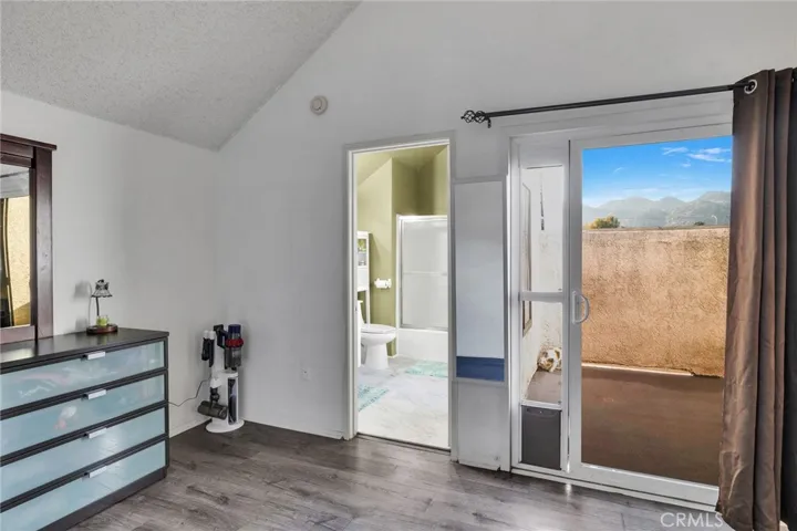21901 Dupont Street 13, Chatsworth, California 91311
