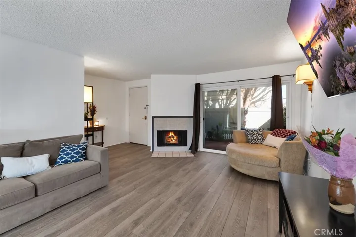 21901 Dupont Street 13, Chatsworth, California 91311