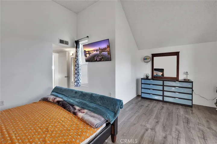 21901 Dupont Street 13, Chatsworth, California 91311