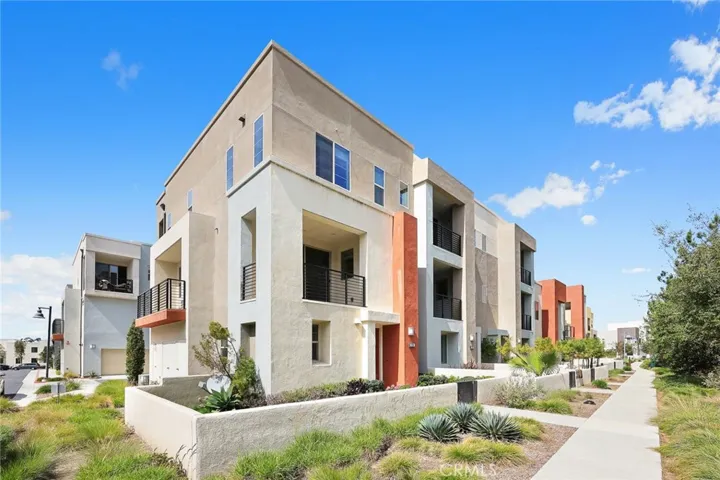 280 Harringay, Irvine, California 92618