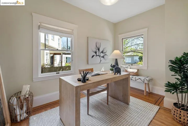 90 Fairview Ave, Piedmont, California 94610