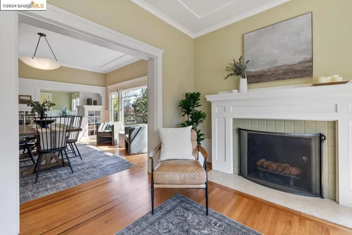 90 Fairview Ave, Piedmont, California 94610