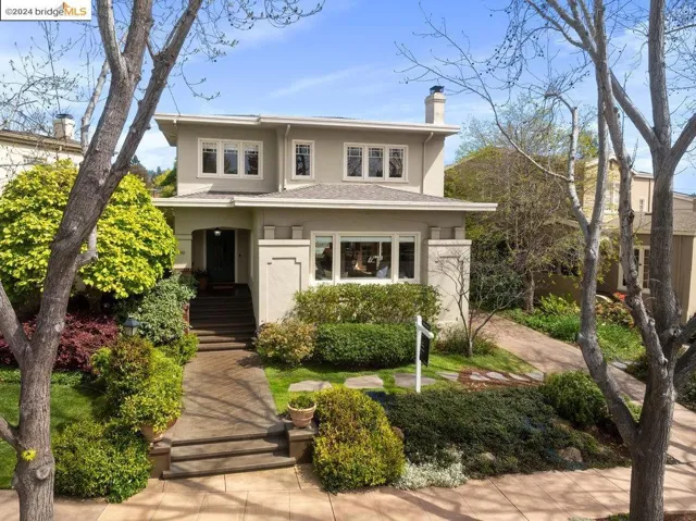 90 Fairview Ave, Piedmont, California 94610