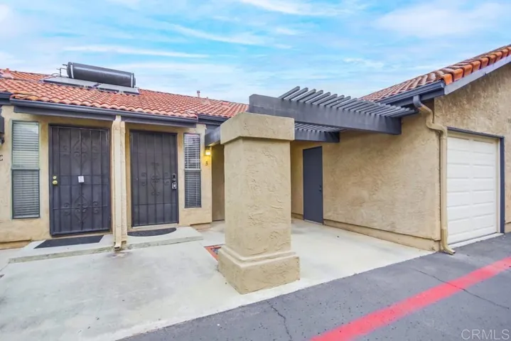 10811 Riderwood B, Santee, California 92071