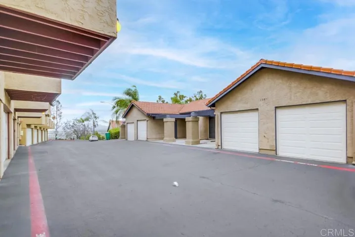 10811 Riderwood B, Santee, California 92071