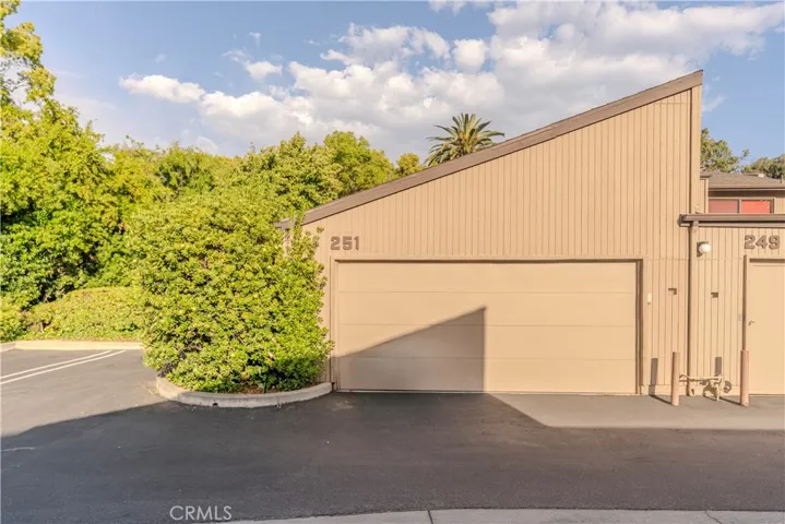 251 Rosemont Avenue 54, Pasadena, California 91103