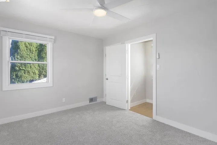 108 Lois Ave, Pittsburg, California 94565