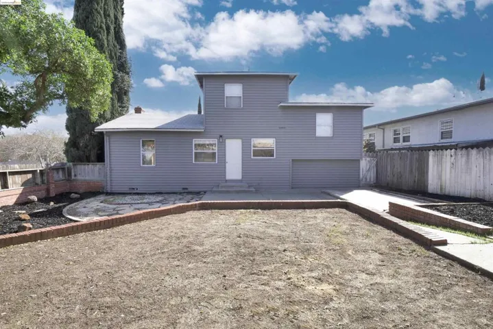 108 Lois Ave, Pittsburg, California 94565