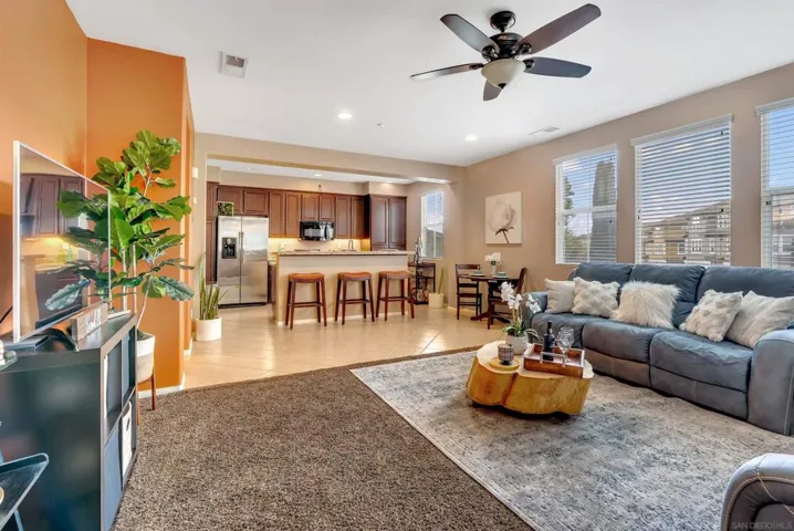 40 Via Sovana, Santee, California 92071