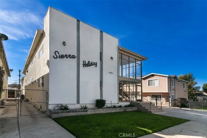 N E Side of Building
