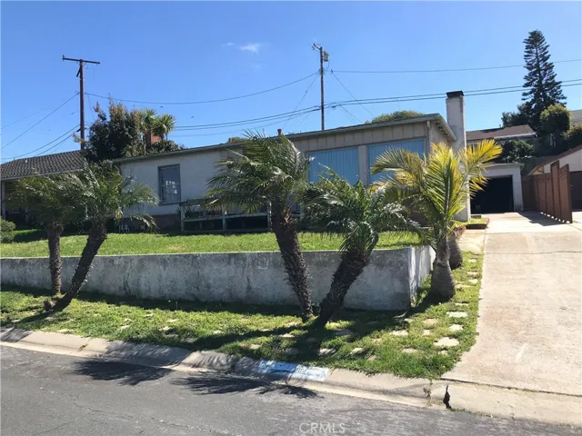 204 Via Colusa, Redondo Beach, California 90277