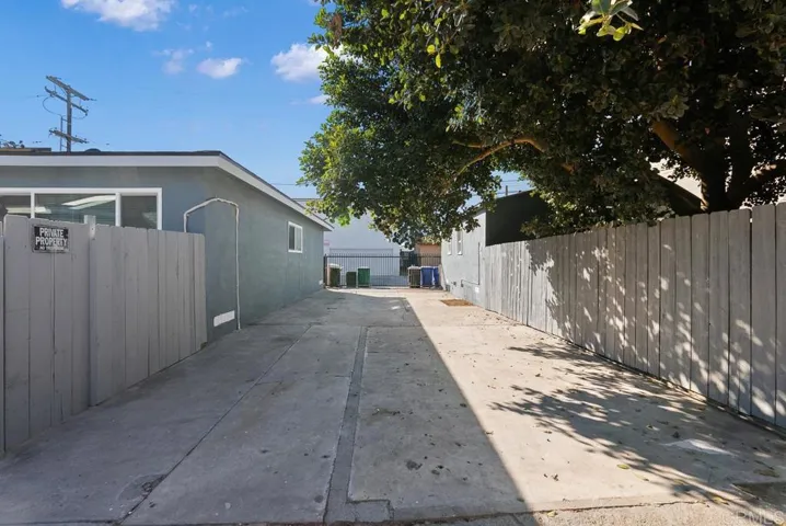 4216 18 Chamoune Avenue, San Diego, California 92115