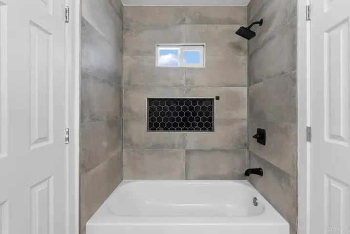 4216 18 Chamoune Avenue, San Diego, California 92115