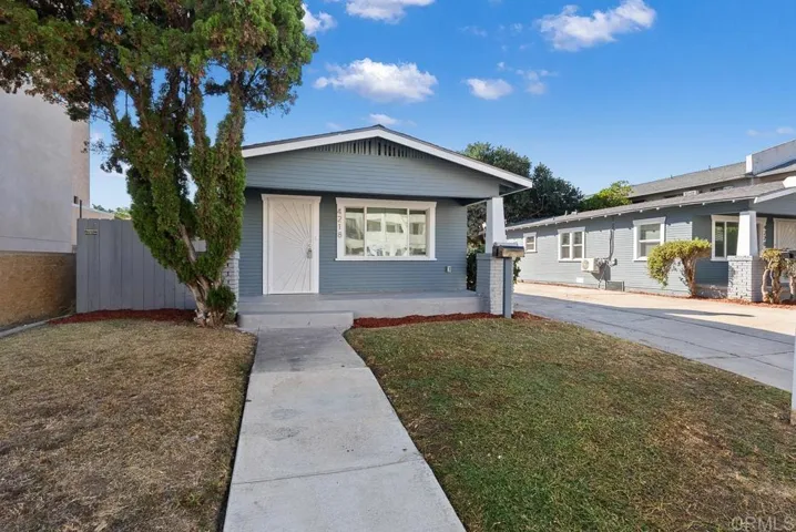 4216 18 Chamoune Avenue, San Diego, California 92115