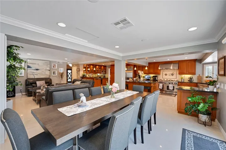15256 Los Altos Drive, Hacienda Heights, California 91745