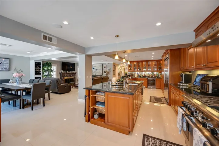 15256 Los Altos Drive, Hacienda Heights, California 91745