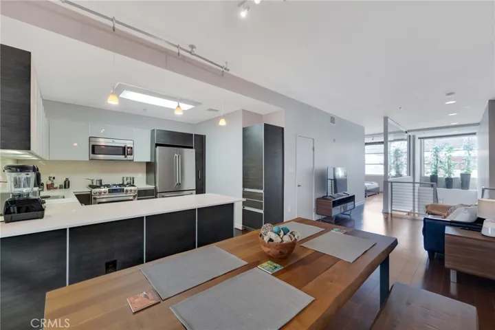 11500 Tennessee Ave Unit 104, West Los Angeles, California 90064