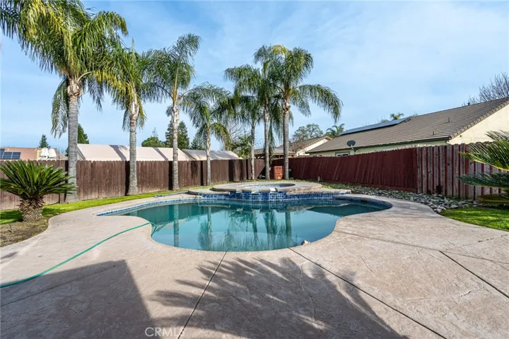 3845 E Villoy Court, Visalia, California 93292