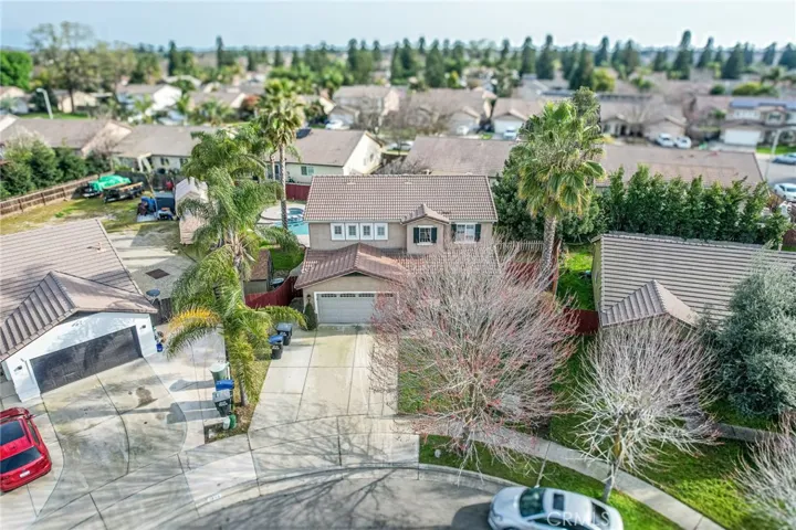 3845 E Villoy Court, Visalia, California 93292