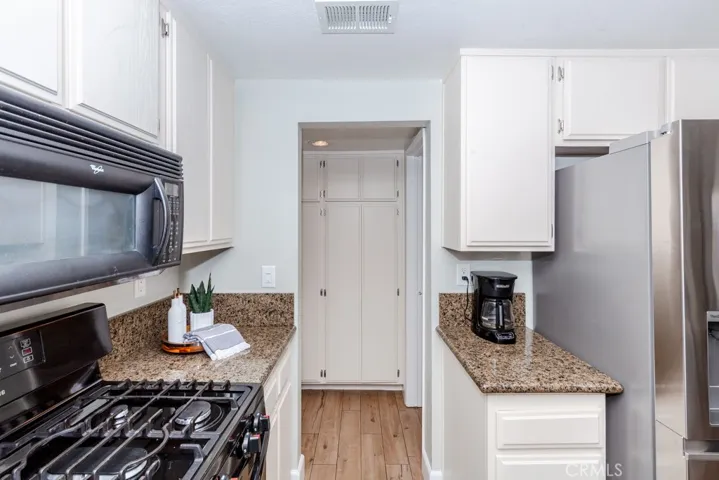 13310 Cloudburst Drive, Corona, California 92883