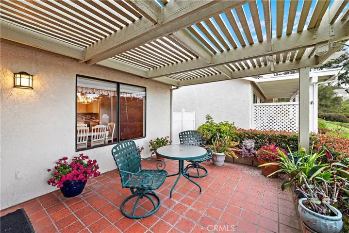 23552 Villena, Mission Viejo, California 92692