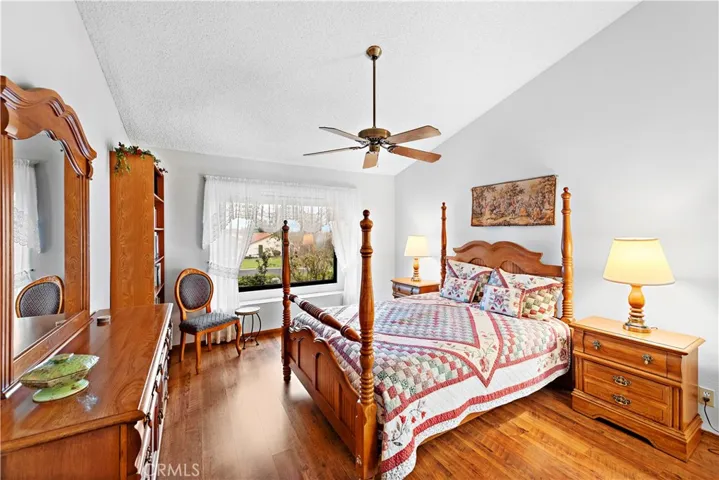 23552 Villena, Mission Viejo, California 92692