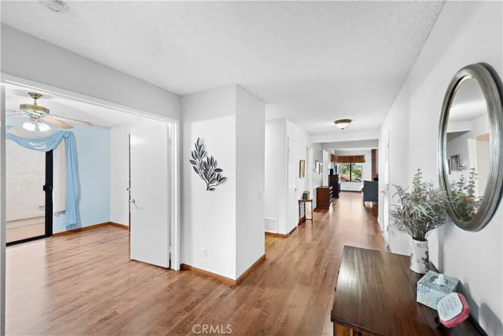 23552 Villena, Mission Viejo, California 92692