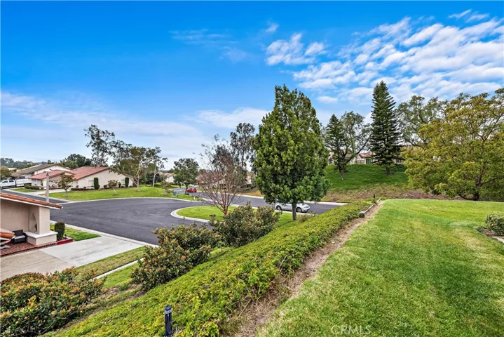 23552 Villena, Mission Viejo, California 92692
