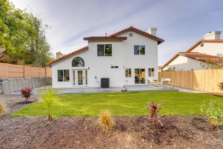 5065 Viewridge Way, Oceanside, California 92056