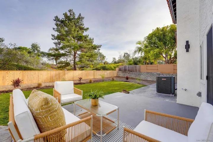 5065 Viewridge Way, Oceanside, California 92056