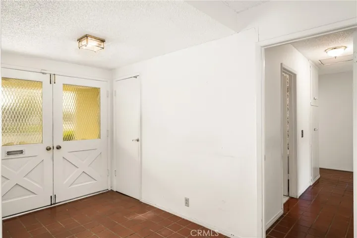 1411 E 1st Street, Tustin, California 92780