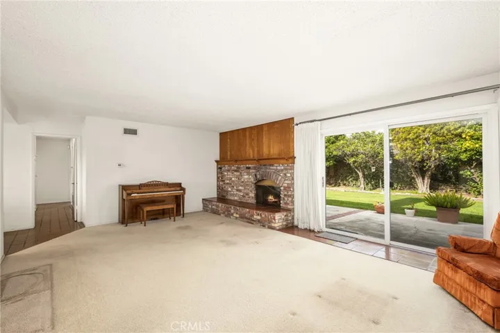 1411 E 1st Street, Tustin, California 92780